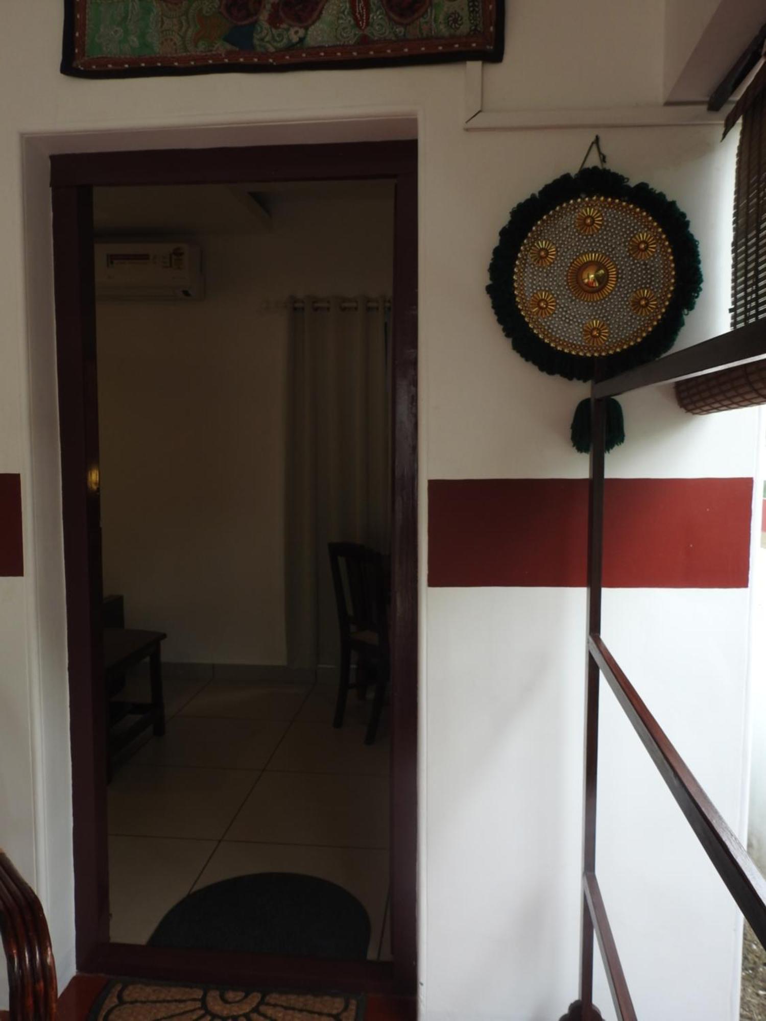 Shoreline Marari Beach Villa At Golden Beach Mararikulam Alappuzha Exterior photo