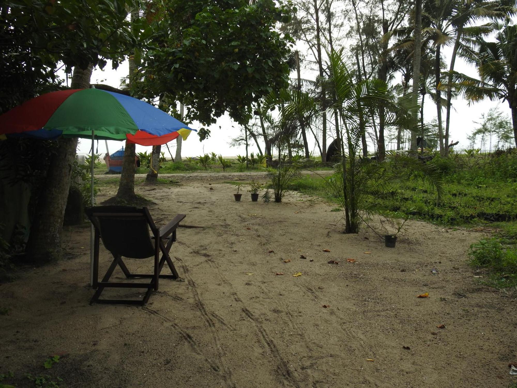 Shoreline Marari Beach Villa At Golden Beach Mararikulam Alappuzha Exterior photo