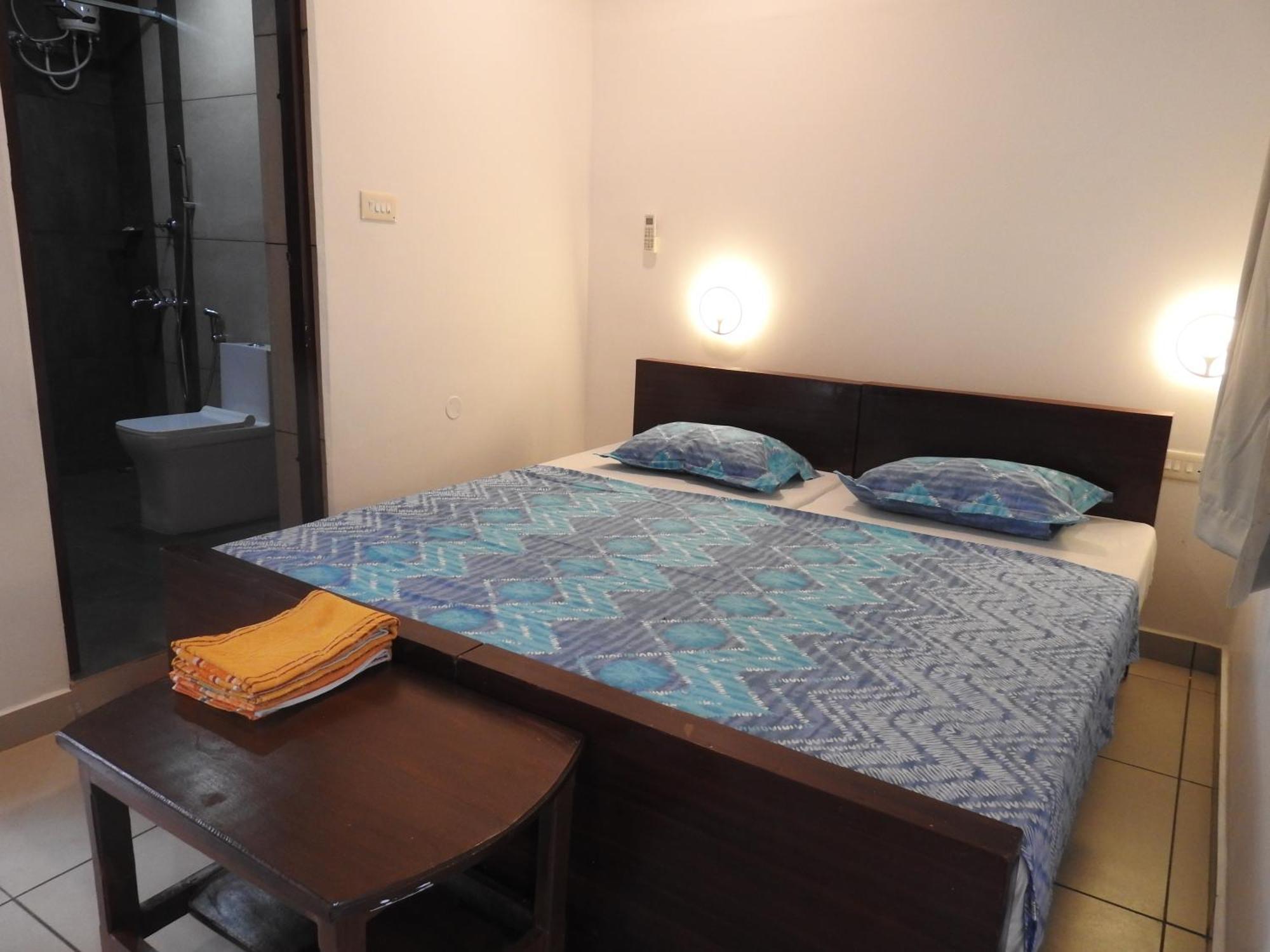 Shoreline Marari Beach Villa At Golden Beach Mararikulam Alappuzha Exterior photo